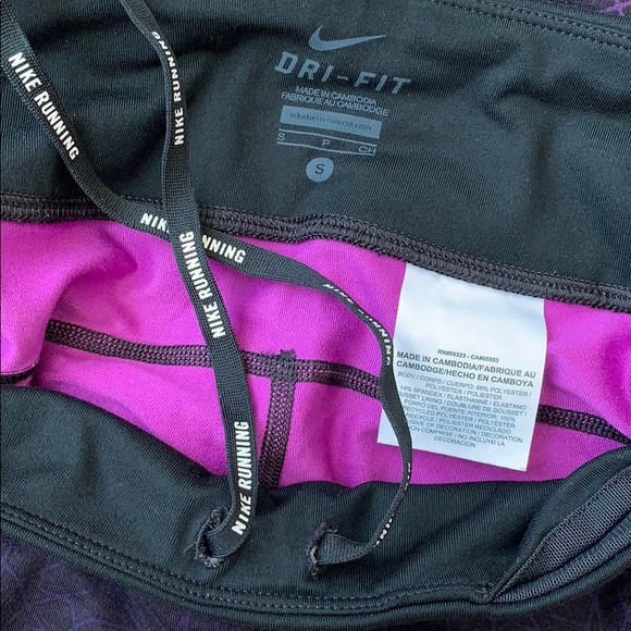 Nike Dri-Fit Cropped Leggings - Picture 7 of 7